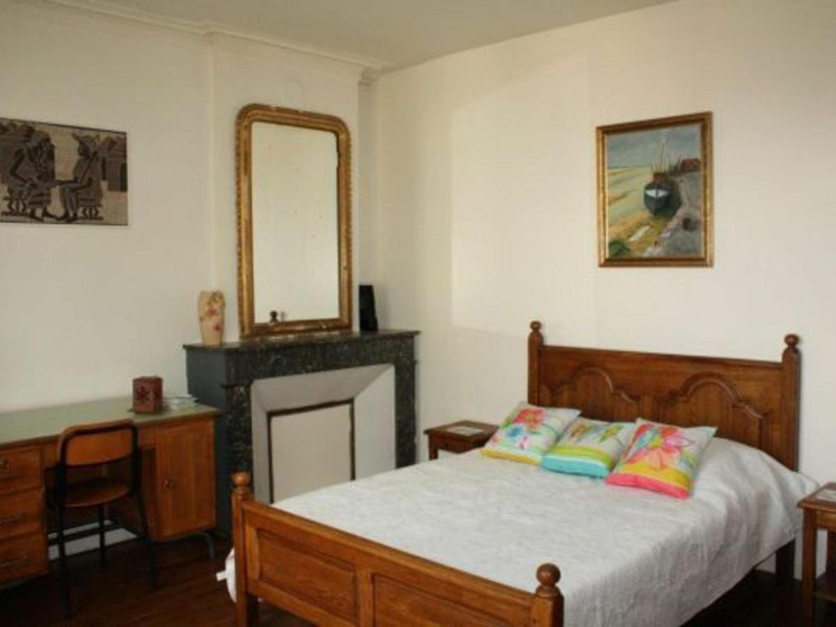 Appartement Historique Au Centre De Toul, Proche Cathedrale, Tous Services Inclus - Fr-1-584-74 Bagian luar foto